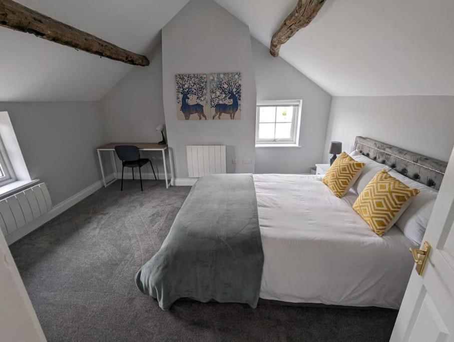 31 High Street - Modern & Stylish 2-Bed Apartment - Inc Parking Husbands Bosworth Exterior foto